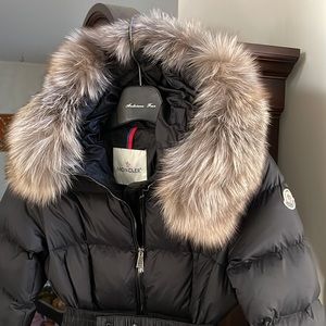 Goose Down Puffer Jacket Coat With Real Fox Fur Hoodie/Belt